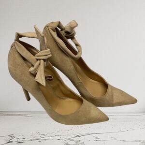 Brand New Store Display Express Women's Size 6 Nude Pump Heels Pointed Toe